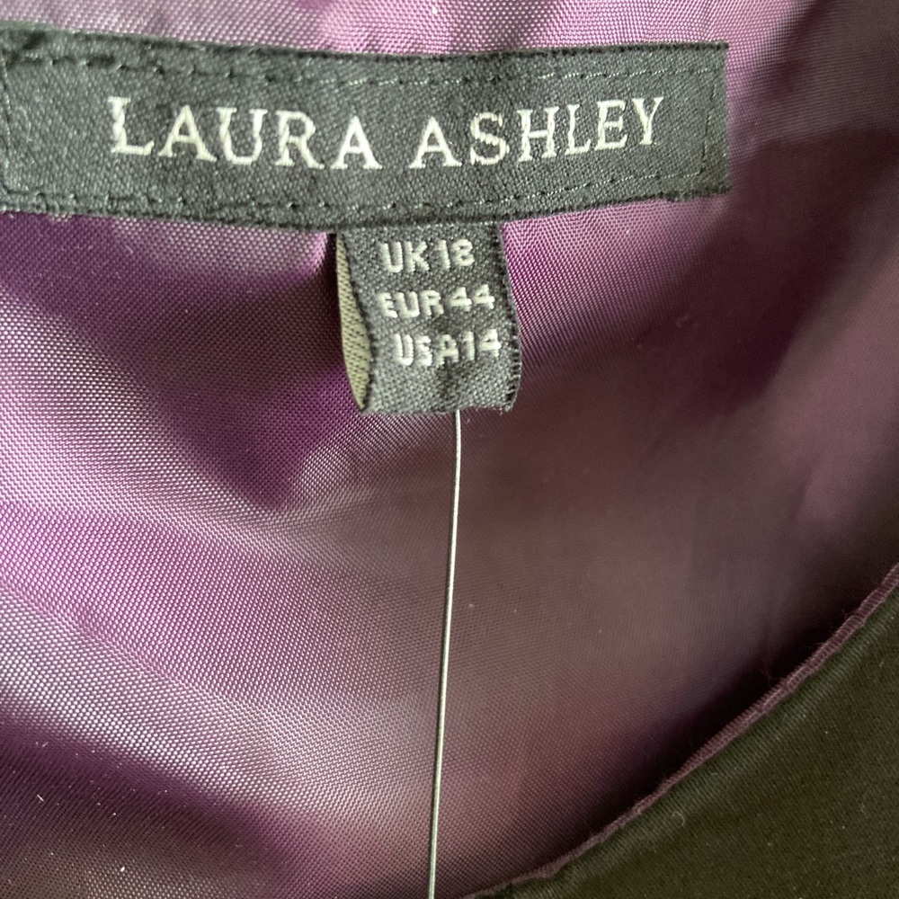NWT LAURA ASHLEY Cotton Blend Dress  Size 14 - Picture 3 of 5